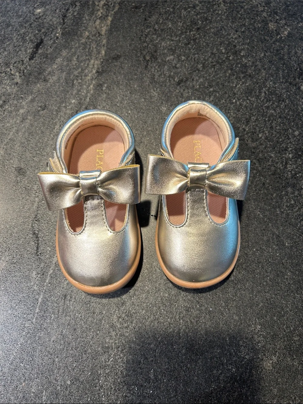 Place soft metallic